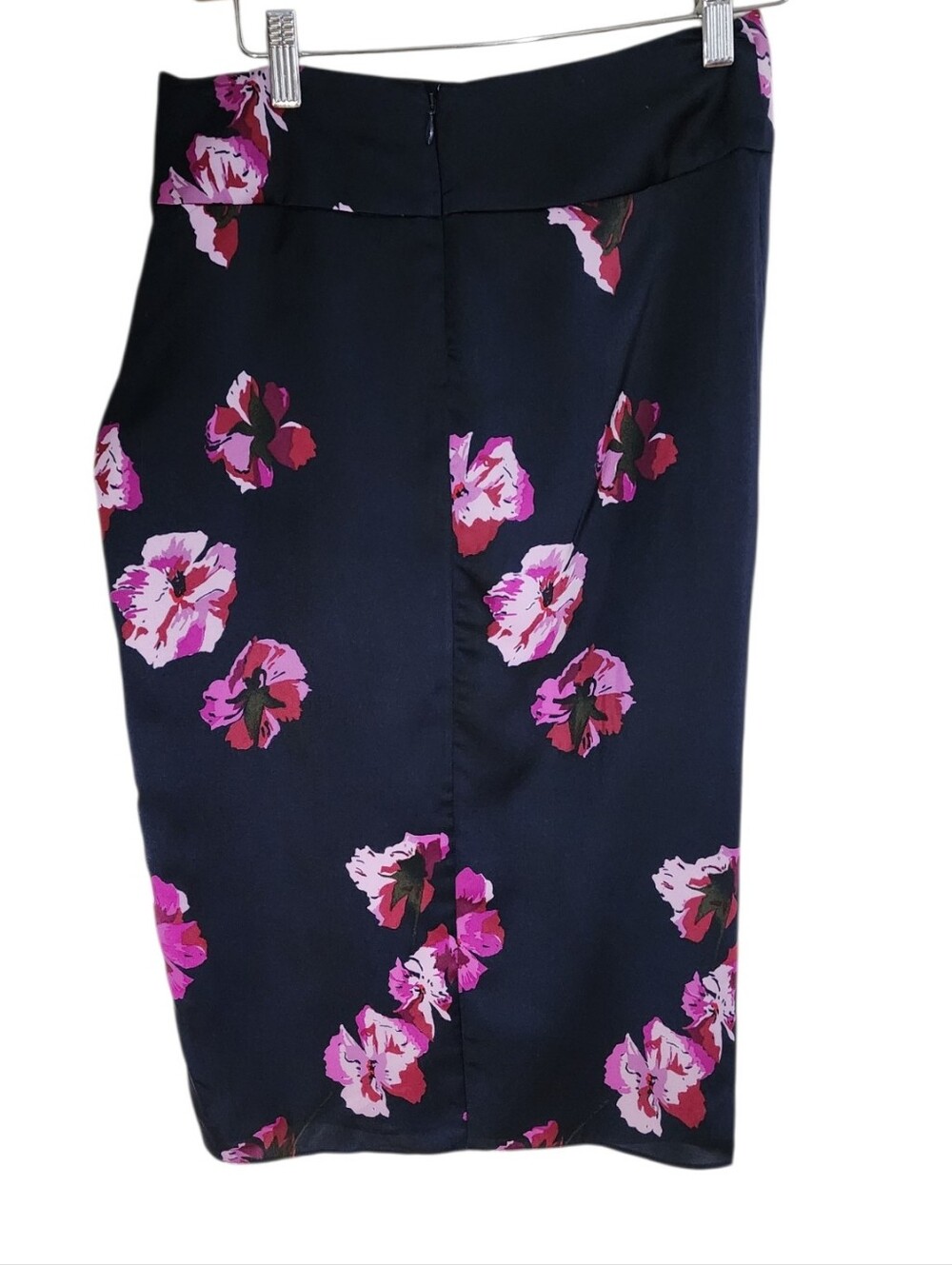 Joie Alphina Floral Draped Pencil Skirt NWT Silk Look Navy Pink Size 2 - Picture 6 of 10